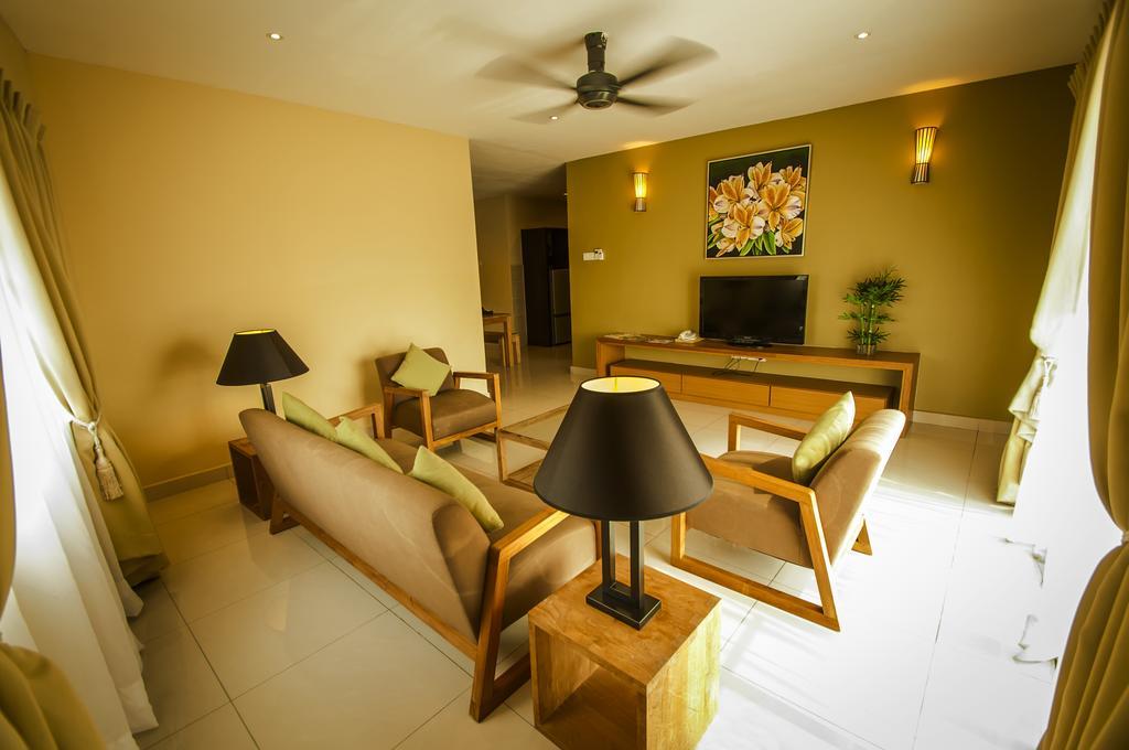 Gold Coast Morib International Resort Экстерьер фото