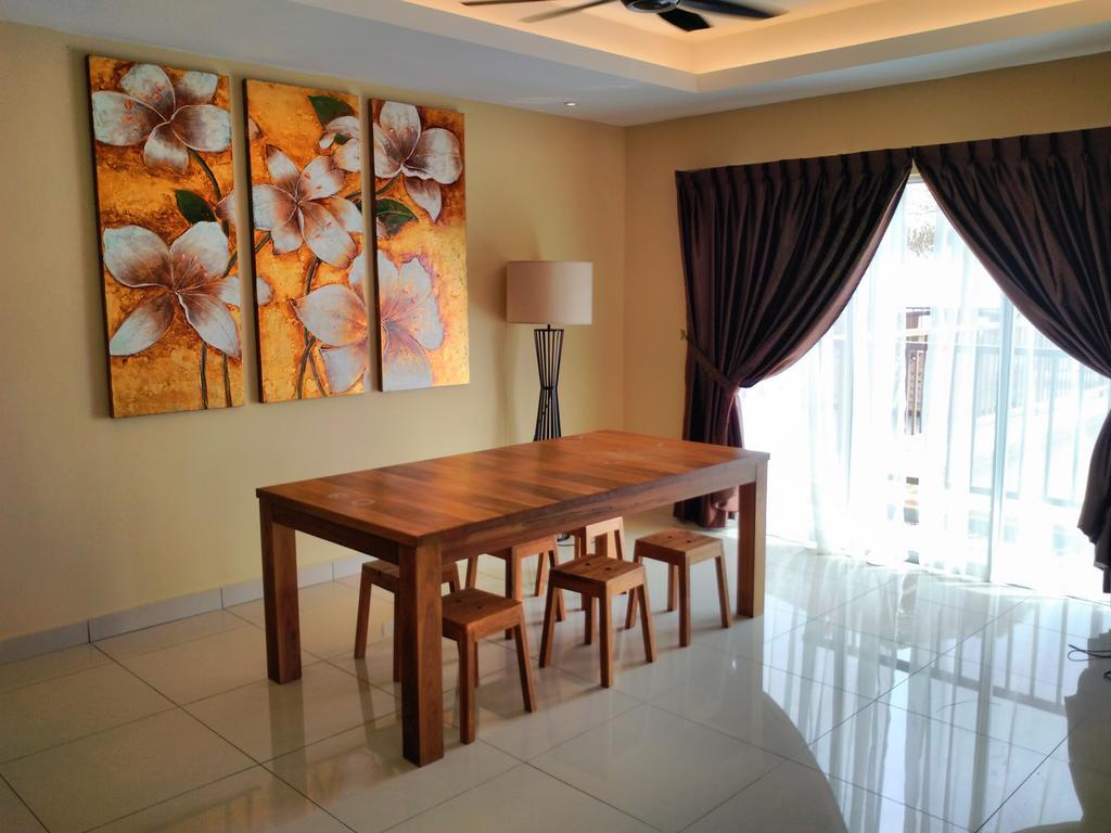 Gold Coast Morib International Resort Экстерьер фото