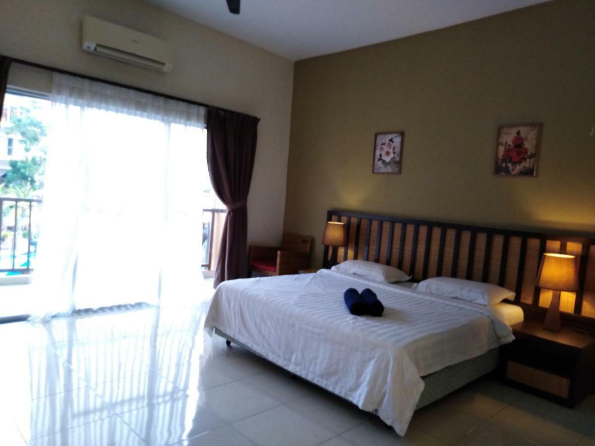 Gold Coast Morib International Resort Экстерьер фото
